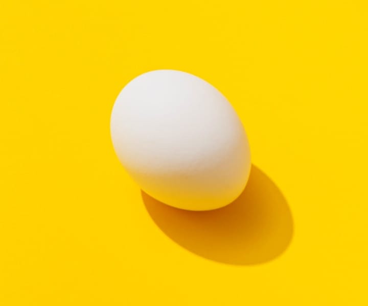 egg background yellow